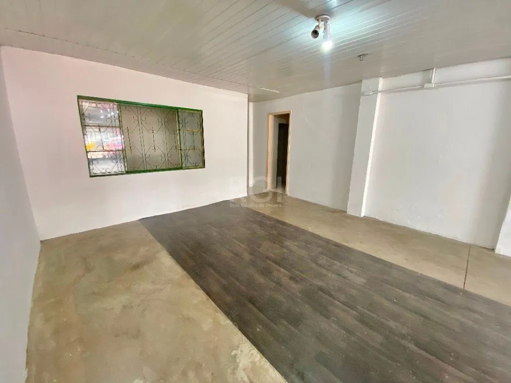 Imagem Galpão, 437 m² - para comprar por R$ 900.000,00 - São Geraldo - Porto Alegre/RS