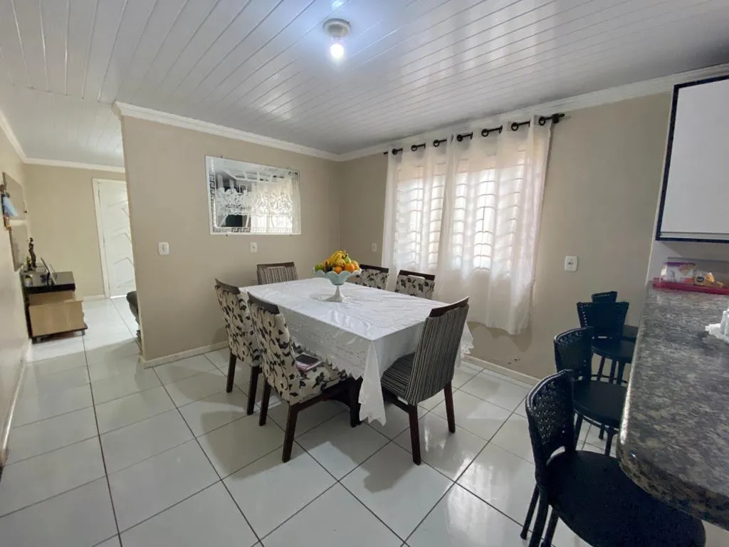 Imagem Casa 3 Dormitórios - Bairro Guara