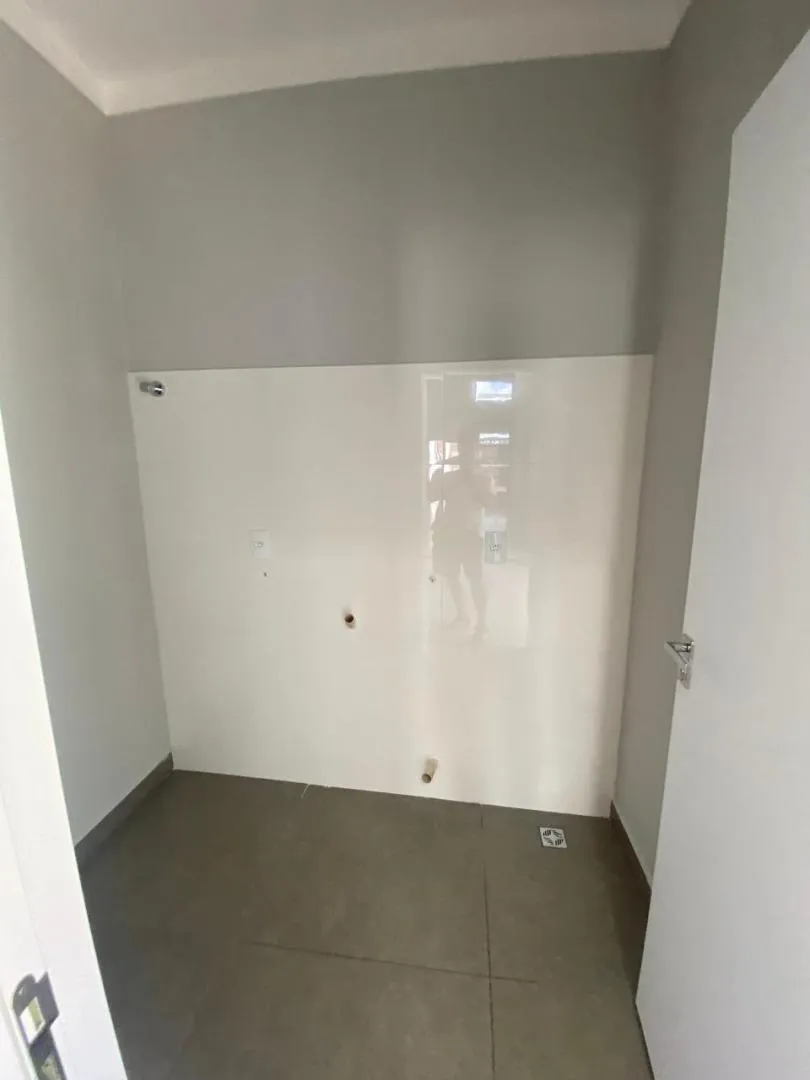 Imagem Casa à venda em Cascavel - Loteamento Colinas Tropical - Em Obras - Construção