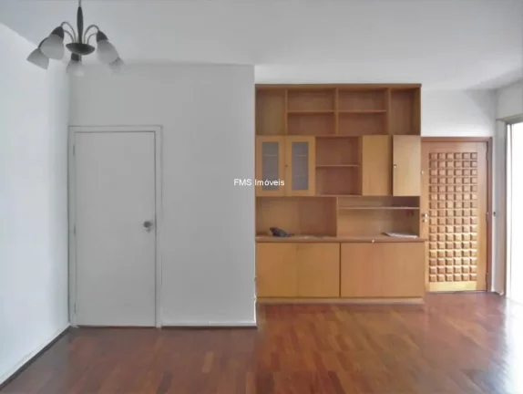 Imagem Apartamento à venda no Paraíso, São Paulo-SP: 3 quartos, 1 suíte, 1 sala, 3 banheiros, 2 vagas de garagem, 115m² de área. Venha conferir!