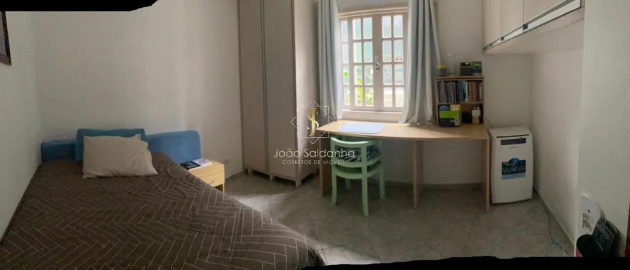 Imagem CASA RESIDENCIAL em GUARATUBA - PR, Centro