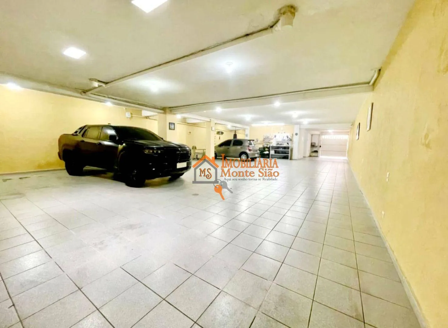 Imagem Sobrado com 4 dormitórios à venda, 512 m² por R$ 1.690.000,00 - Vila Rosália - Guarulhos/SP