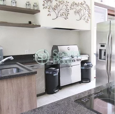 Imagem Casa impecável recém reformada em condomínio exclusivo ao lado da Chácara Flora. Sensação de e...