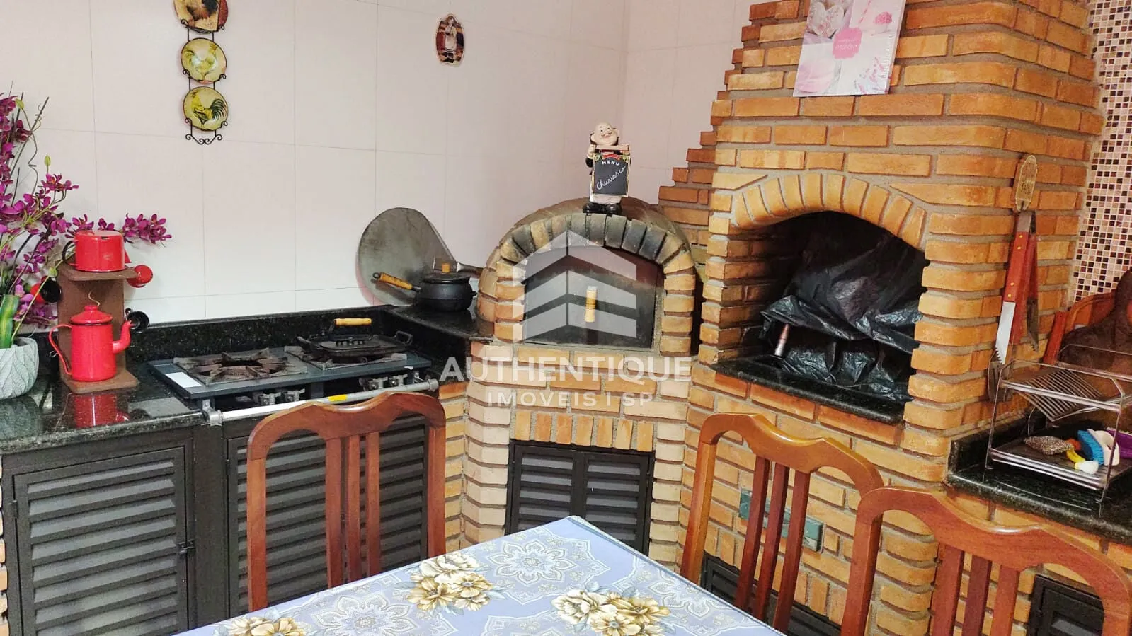 Imagem Casa Assobradada na Vila Carlos de Campos à venda