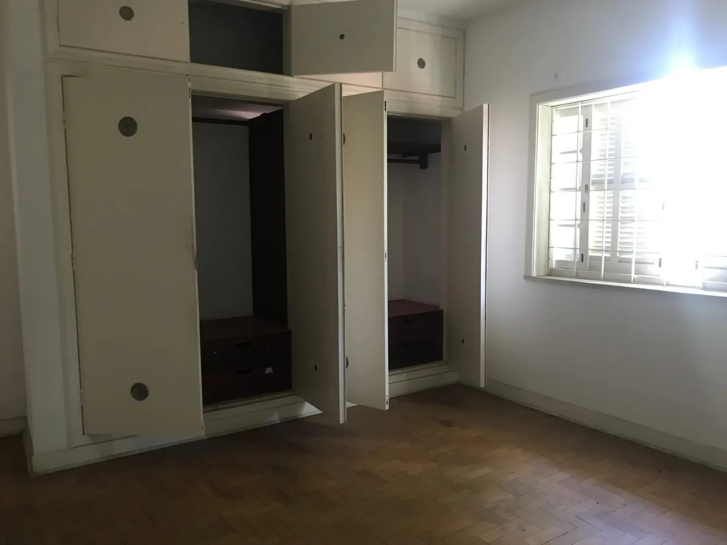 Imagem Casa à venda 4 Quartos, 1 Suite, 2 Vagas, 600.34M², Centro, Pindamonhangaba - SP