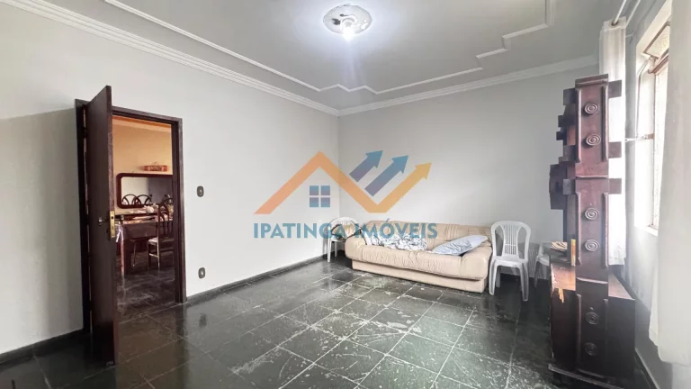Imagem Casa à venda no bairro Iguaçu - Ipatinga