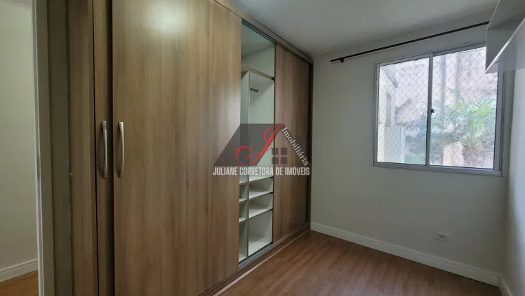 Imagem Apartamento térreo, 02 quartos sendo um suíte, a venda no bairro Portão em Curitiba.