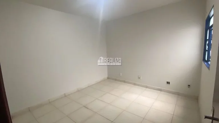Imagem Casa com 5 dormitórios no Centro de Uberaba
