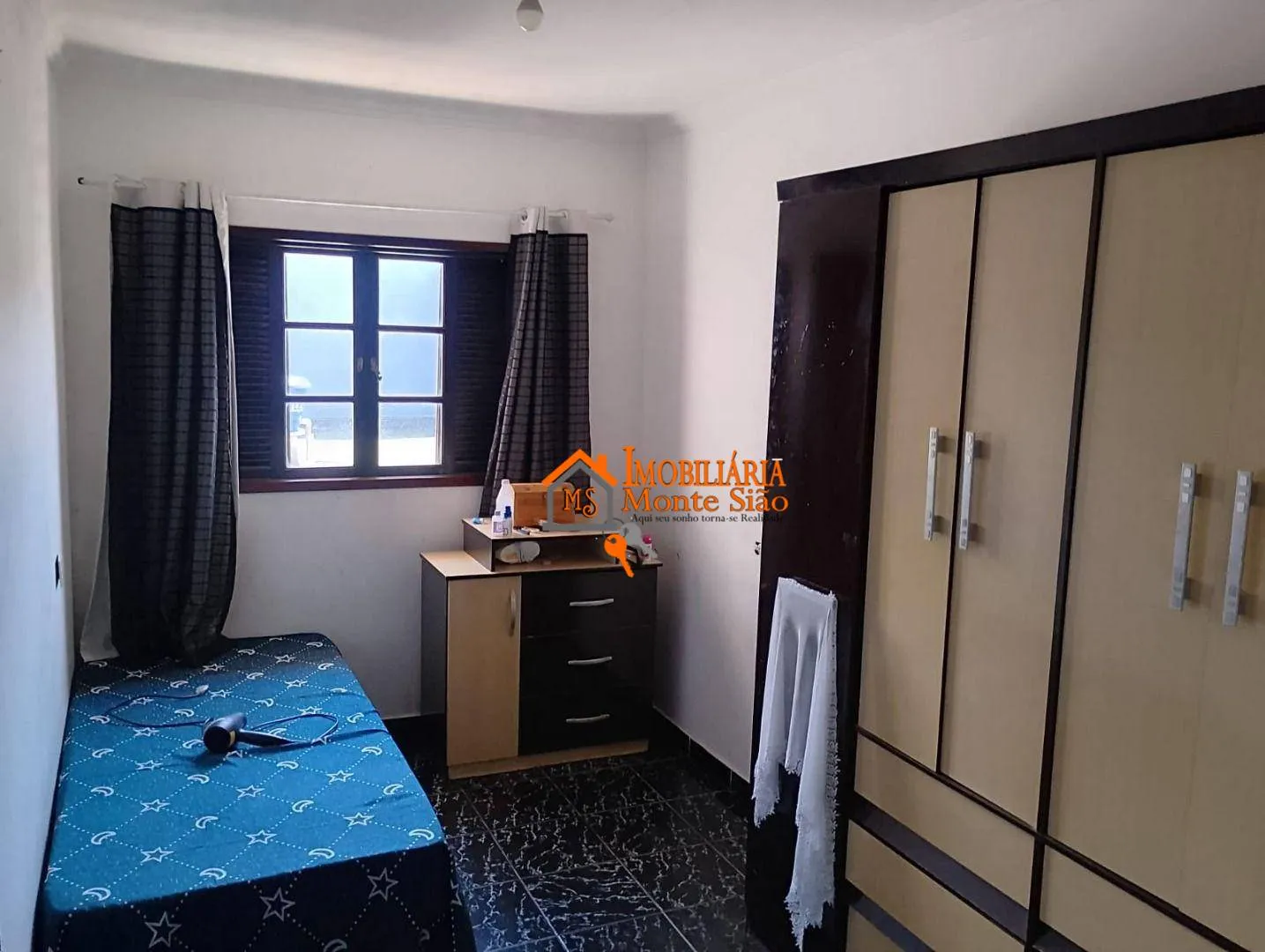 Imagem Sobrado com 3 dormitórios à venda, 200 m² por R$ 670.000 - Jardim IV Centenário - Guarulhos/SP