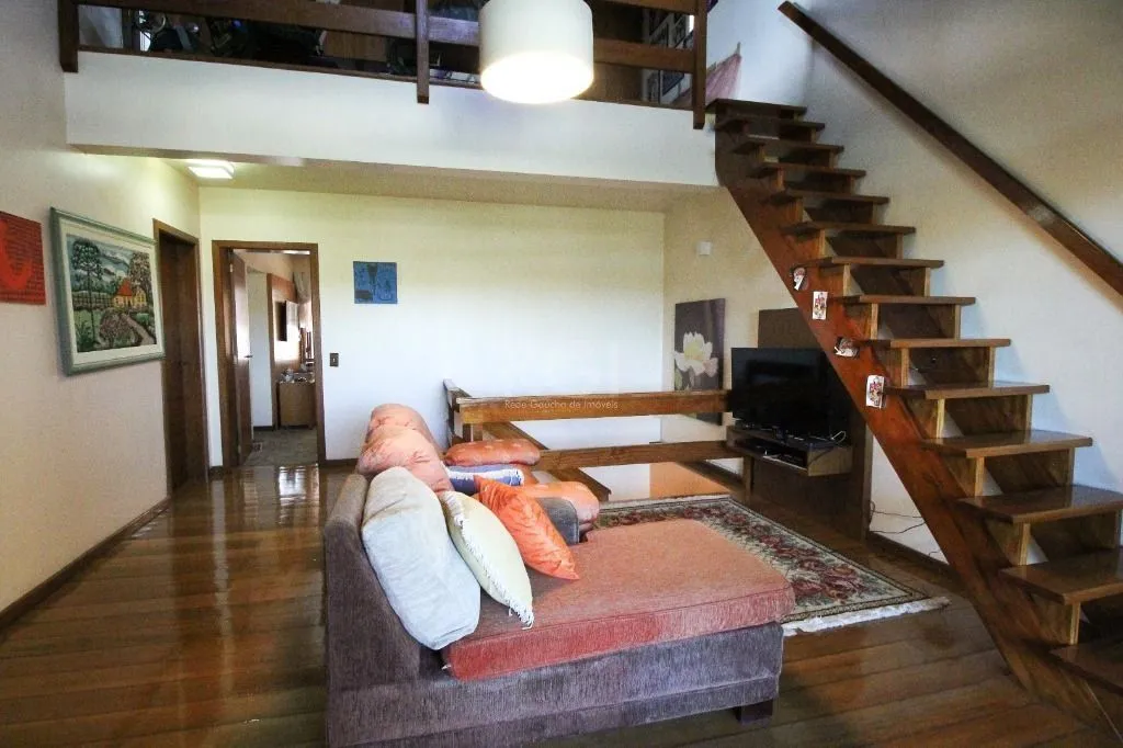 Imagem Casa Com 4 dormitórios para Comprar , 350 m²- Chácara das Pedras - Porto Alegre