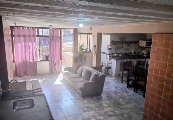 Imagem Casa no bairro Santa Fé com 3 dormitórios e 3 vagas