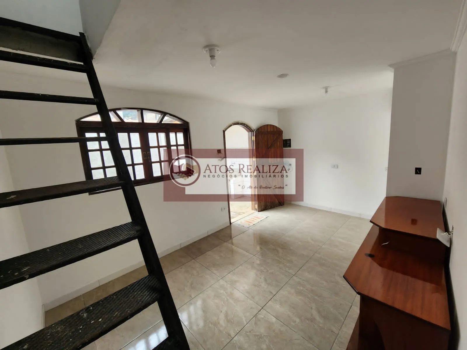 Imagem Alugo casa 1suíte c/varanda em Vila Campo Grande São-paulino