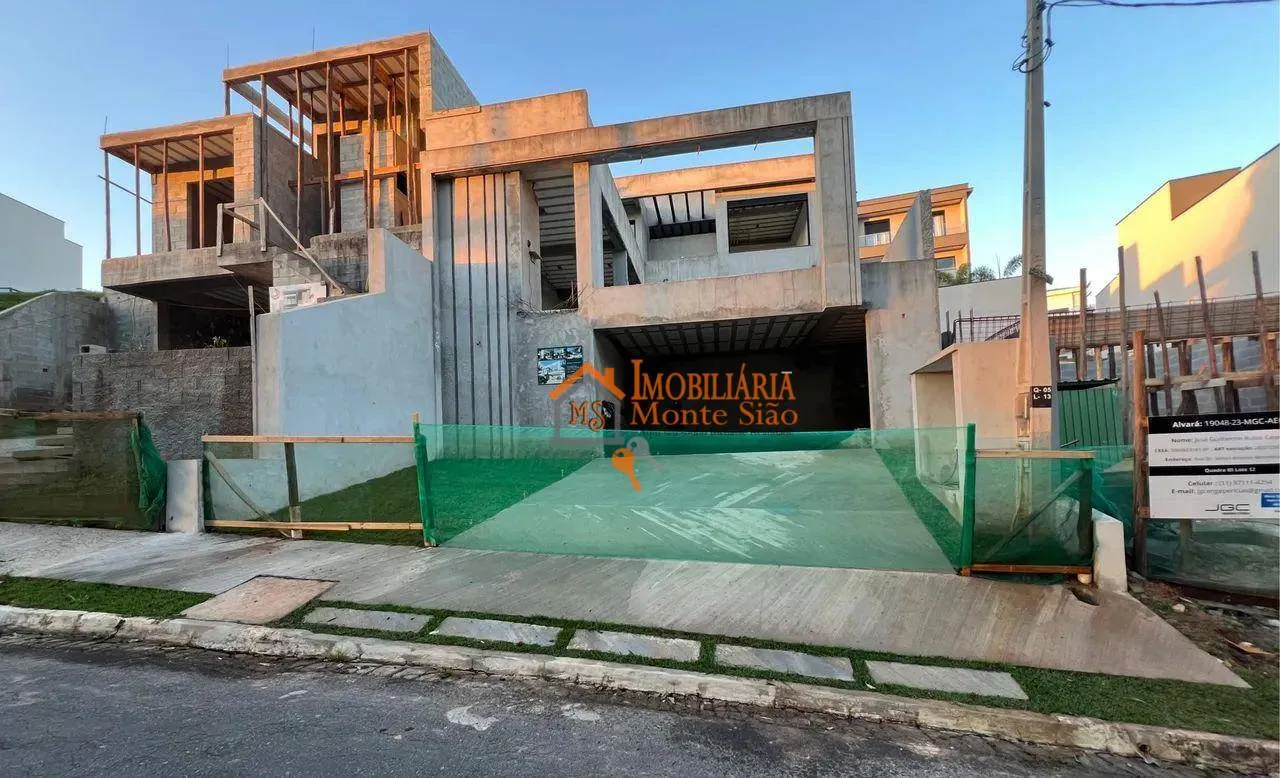 Imagem Casa com 3 dormitórios à venda, 300 m² por R$ 2.390.000,00 - Mogi Moderno - Mogi das Cruzes/SP