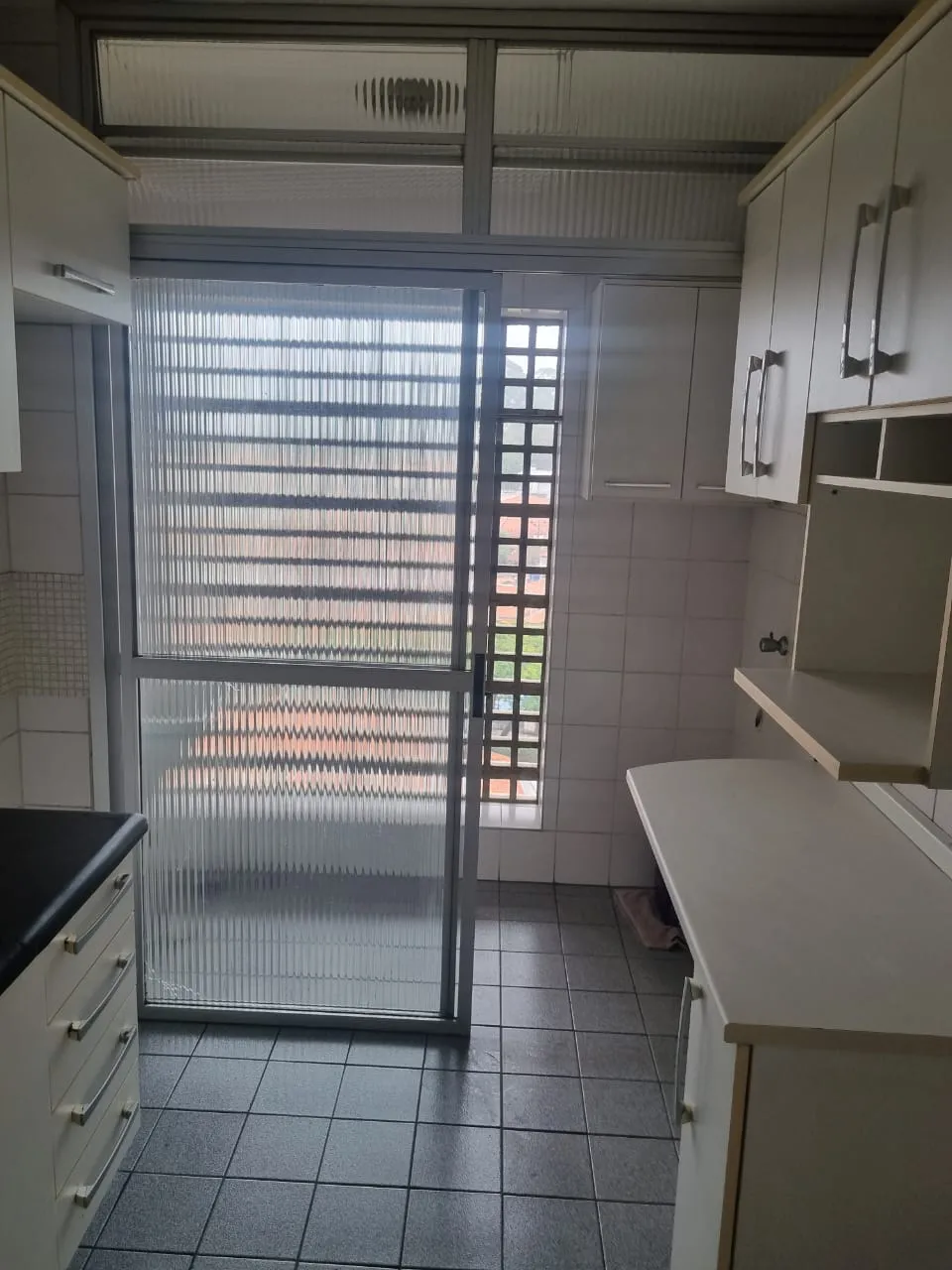 Imagem VENDO LINDO APARTAMENTO NO BAIRRO CAMPO GRANDE! (ZONA SUL-SP)