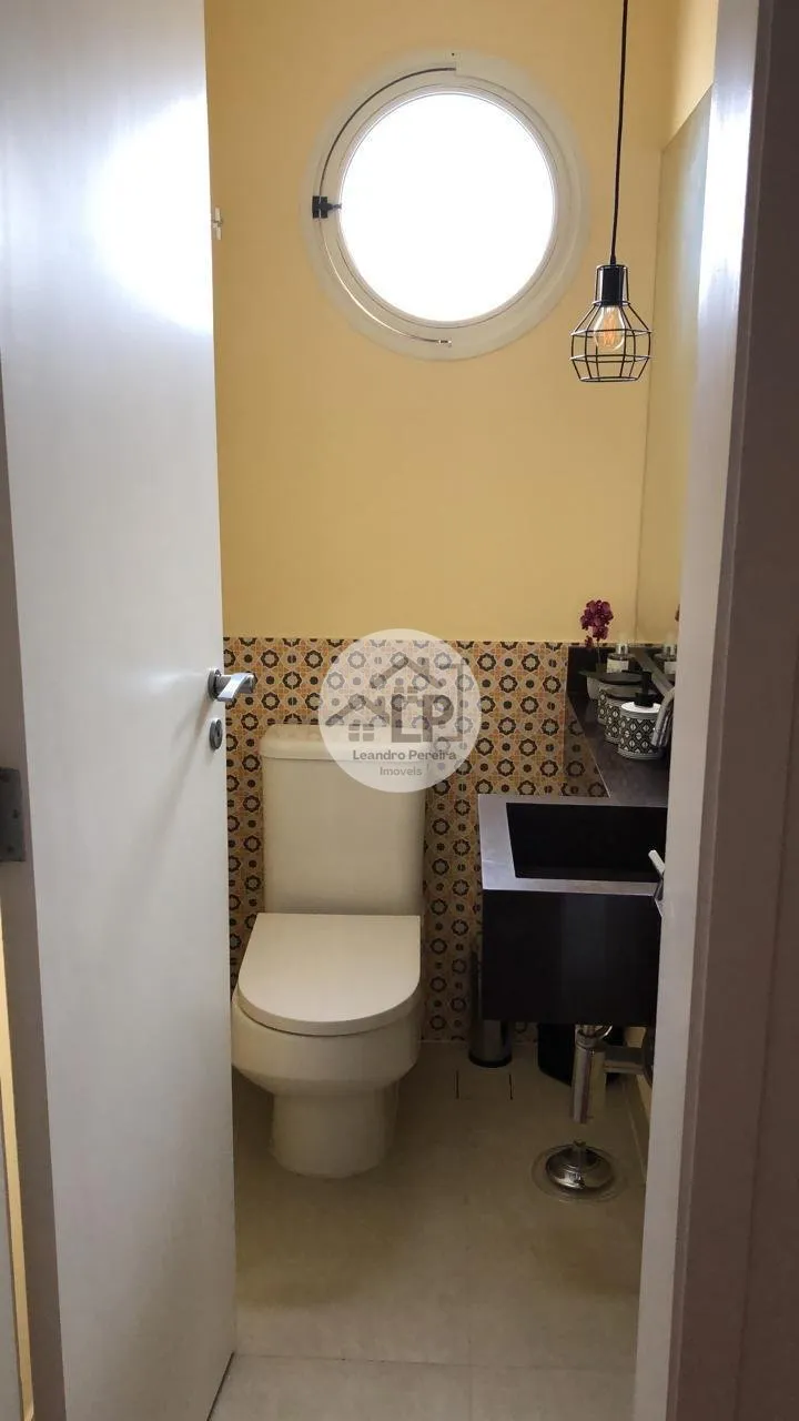 Imagem Apartamento de 2 quartos, 65m² no bairro Moema, em São Paulo