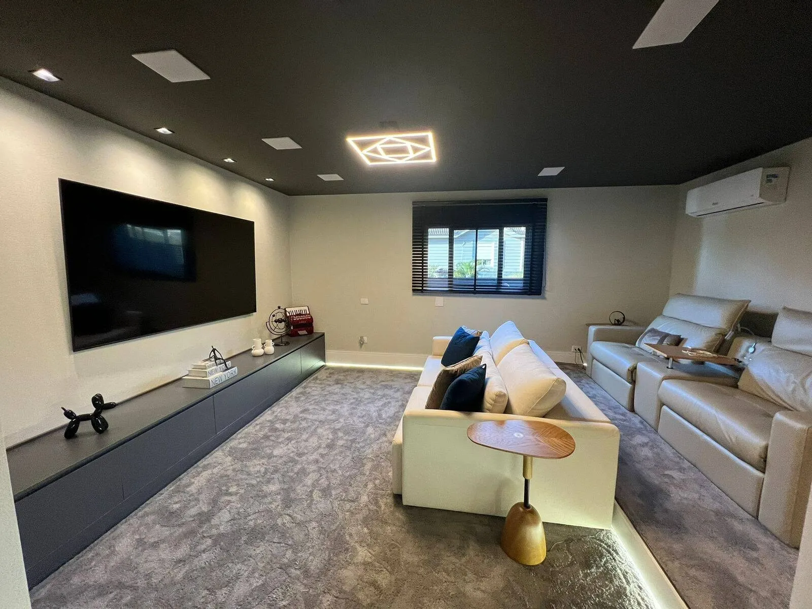 Imagem Linda Casa No Condomínio Melville - Santana de Parnaíba