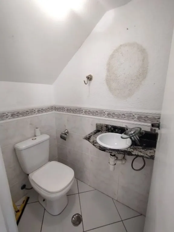 Imagem CASA COM 135,00 m² - CANTO DO FORTE - PRAIA GRANDE SP