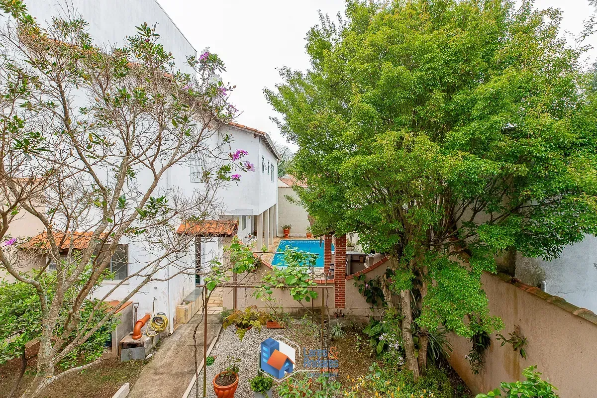 Imagem Sobrado para venda em Jardim Kioto com 7 quartos, sendo 2 suítes, 364m²