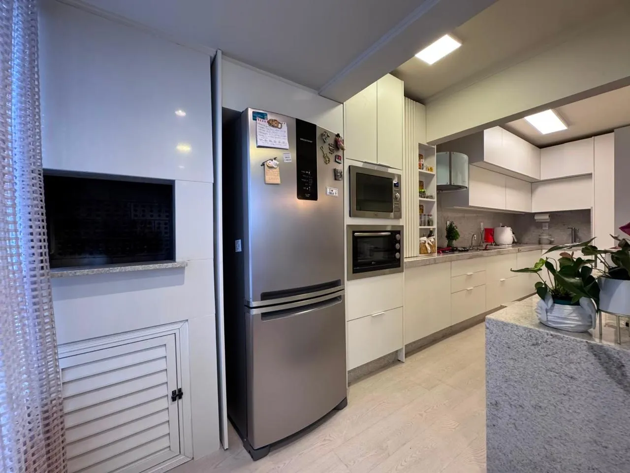 Imagem Apartamento à venda com 74m2 por R$ 1.950.000,00