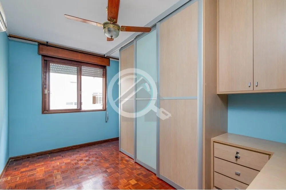 Imagem Venha morar numa rua arborizada, plana para ótimas caminhadas até a redenção, em um apartamento ...