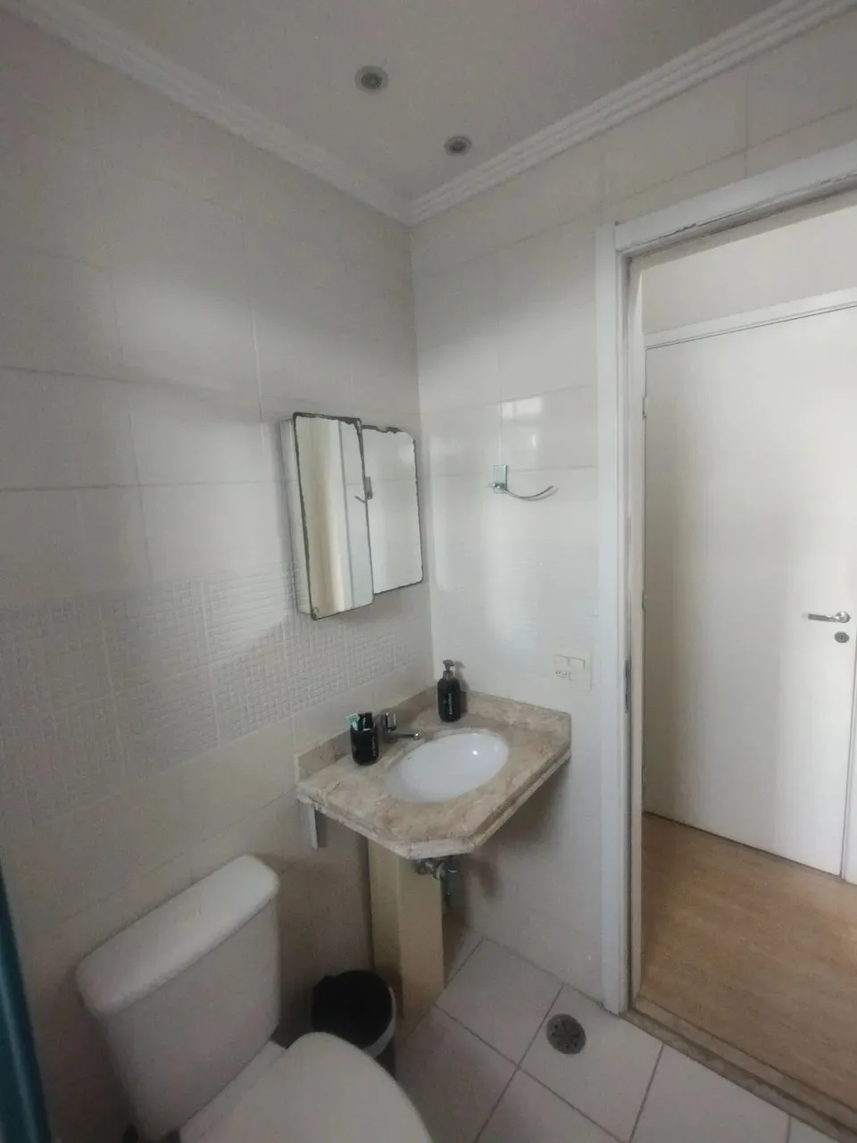 Imagem Apartamento à venda em Barueri-SP no bairro Tamboré: 2 quartos, 1 suíte, 1 sala, 2 banheiros, 1 vaga de garagem, 74 m².