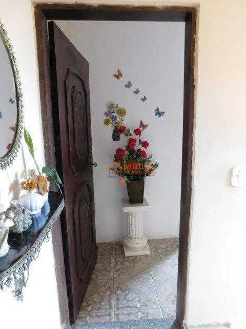 Imagem Sobrado com 4 dormitórios à venda, 125 m² por R$ 580.000,00 - Jardim Presidente Dutra - Guarulhos/SP