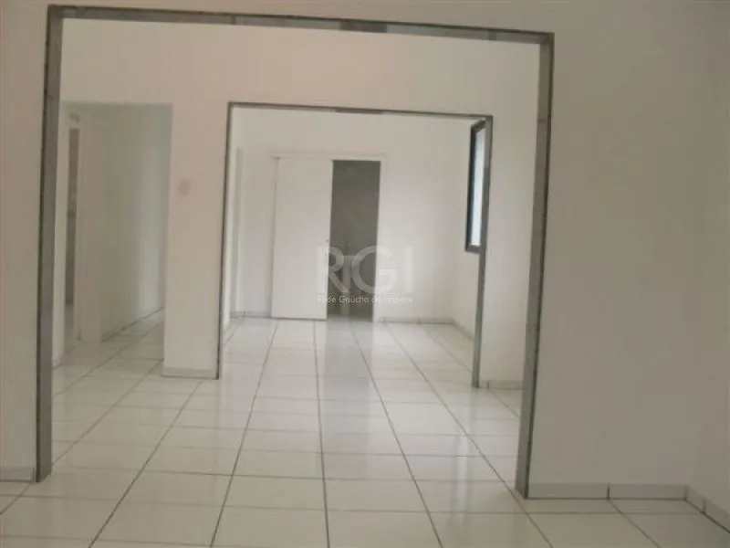Imagem MÁFFER IMÓVEIS ALUGA - PRÉDIO COMERCIAL HIGIENÓPOLIS Av. Cristóvão Colombo, 2686 - Porto Alegre/RS