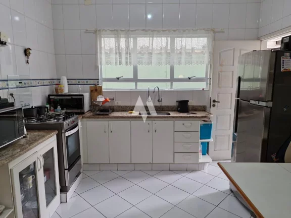 Imagem Casa á venda - 3 dormitórios - edícula - Ponta da Praia - Santos