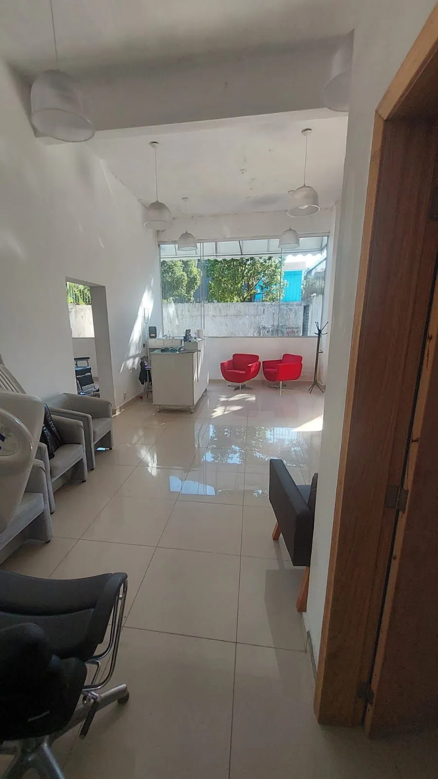 Imagem PRÉDIO COMERCIAL COM 5 SALAS E PROJETO APROVADO APARTAMENTO 100M2