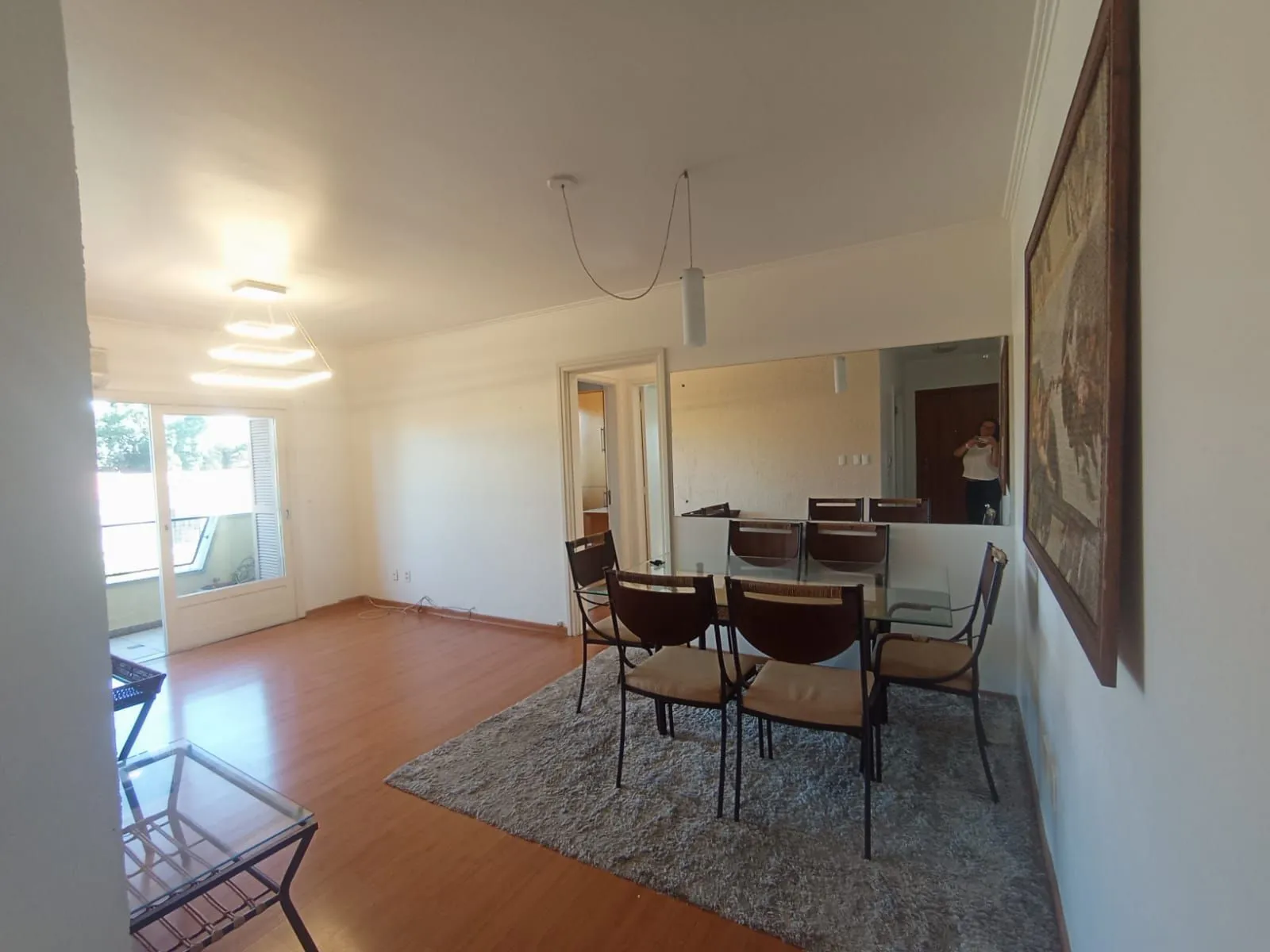 Imagem Apartamento no bairro Teresópolis de 2 dormitórios e vaga DESOCUPADO