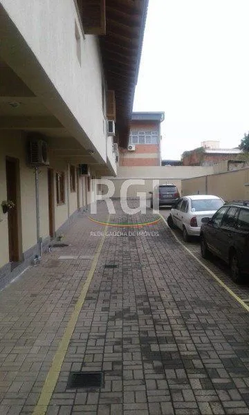 Imagem Casa Condominio para Venda - 77.6m², 2 dormitórios, 1 vaga - Partenon
