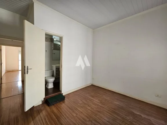 Imagem Apartamento 02 quartos, vista mar na quadra da praia no Boqueirão, garagem, dependência completa.