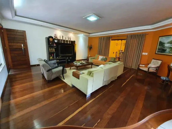Imagem Casa de Condomínio com 5 Quartos à Venda, 585 m² em Vila Oeste - Campo Grande