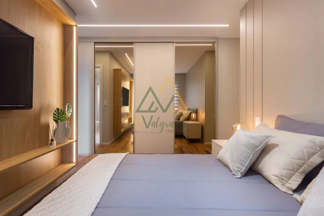 Imagem Apartamento Alto Padrão à venda Cabral Curitiba PR