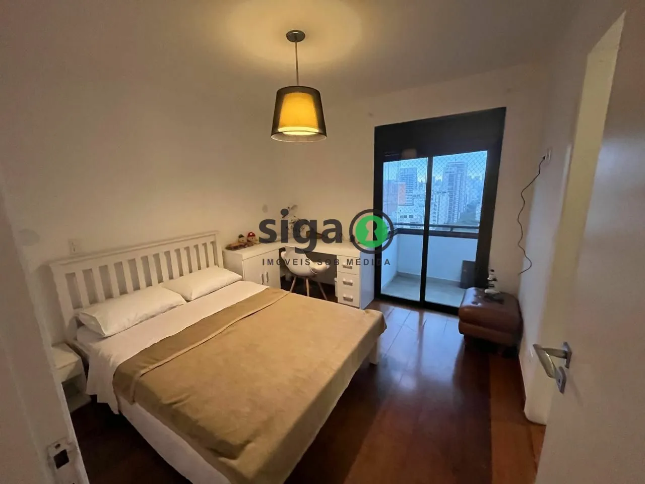 Imagem COBERTURA DUPLEX COM 4 DORMITORIOS NO CAMPO BELO ACEITA PERMUTA