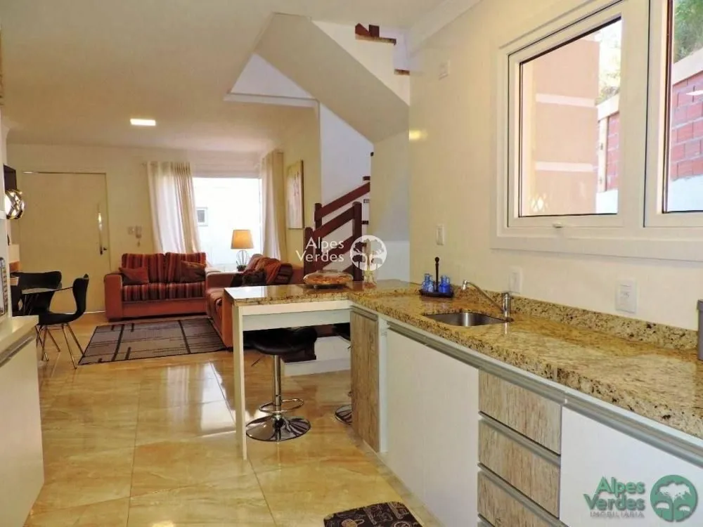 Imagem VENDE-SE CASA GERMINADA PROXIMO AO AEROPORTO DE CANELA COM 119M²