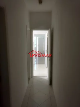 Imagem Sobreposta térrea semi nova 2 dormitórios 1 vaga Aparecida