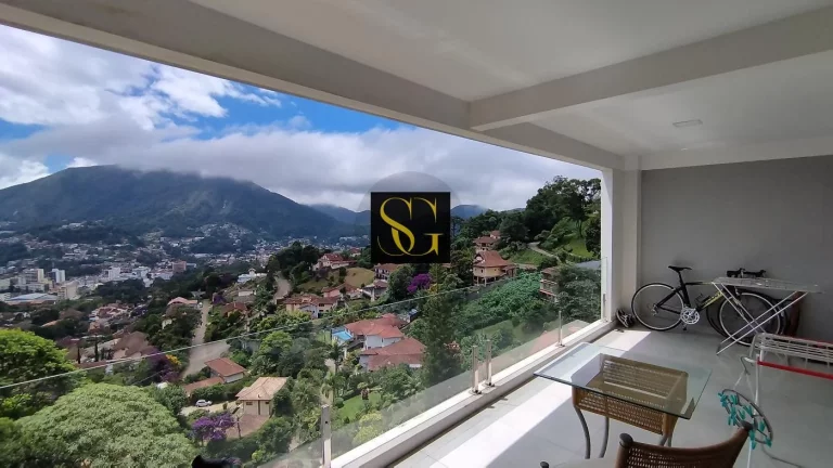 Foto do imóvel Casa para Venda em Teresópolis, Parque do Ingá, 3 dormitórios, 3 suítes, 5 banheiros, 2 vagas
