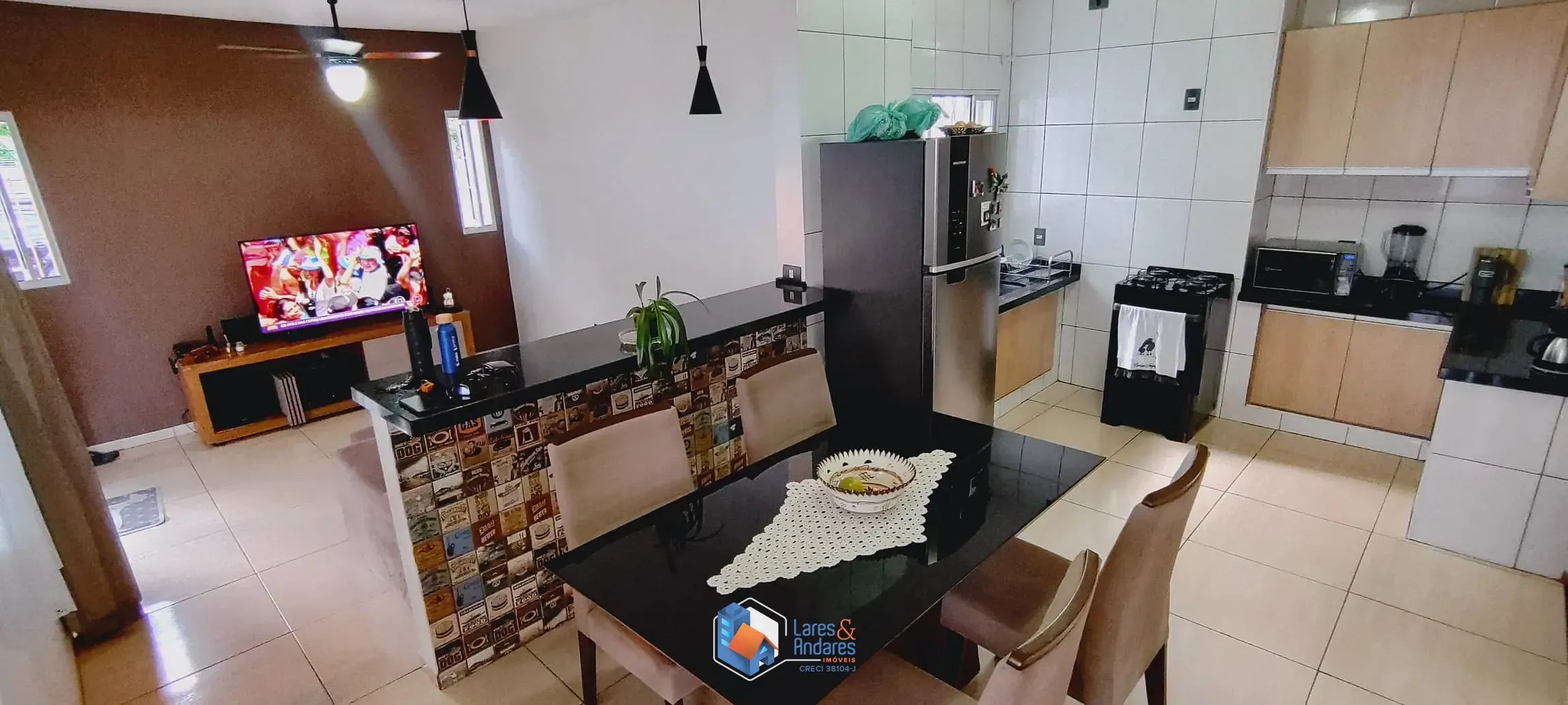 Imagem CASA À VENDA, COM 250 M² QUINTAL ESPAÇOSO, COM MÓVEIS PLANEJADOS NA COZINHA E 4 VAGAS , COM EDÍCULA - JARDIM SYDNEY, SÃO PAULO, SP