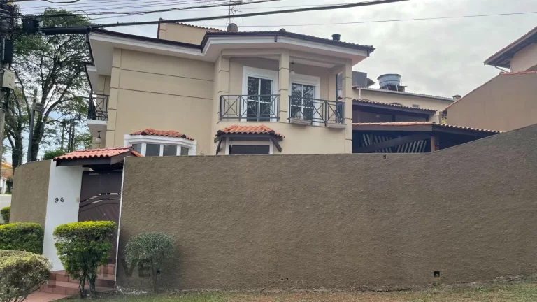 Imagem Casa de Condomínio em Granja Viana - Cotia