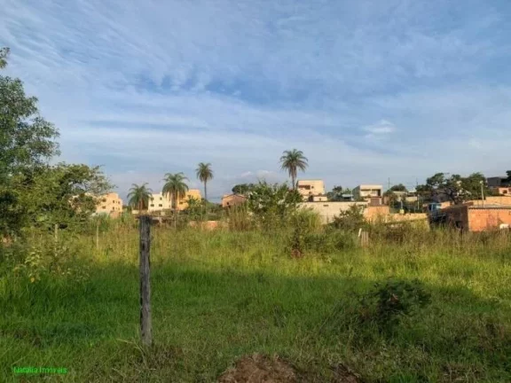 Imagem LOTE PRÓXIMO AO CENTRO.