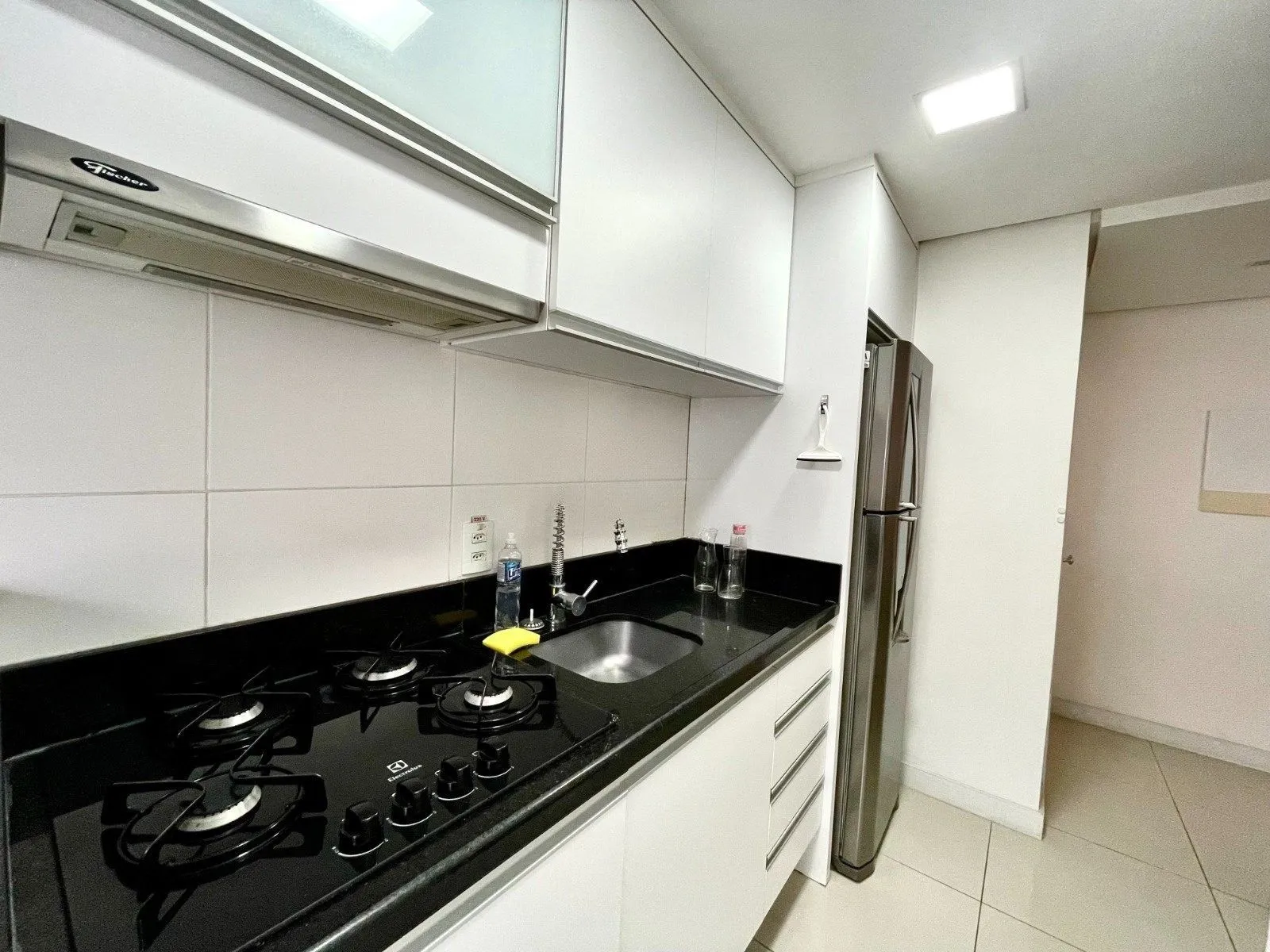 Imagem Vende-se apartamento com 2 quartos (1 suíte), 65m² e 2 vagas - Higienópolis