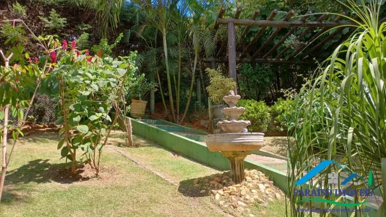 Imagem Elegante Casa em Condomínio em Santo Antônio Pinhal!