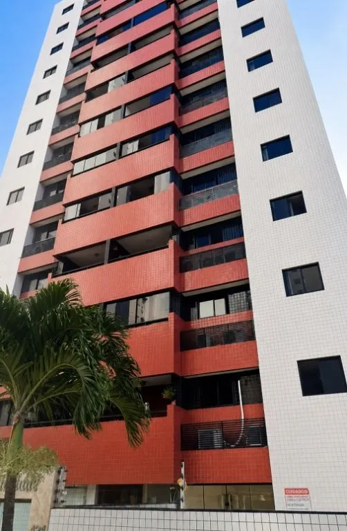 Imagem Apartamento reformado com 100 m², 3 quartos, suíte e lazer completo no Jardim Oceania, a poucos metros da praia.