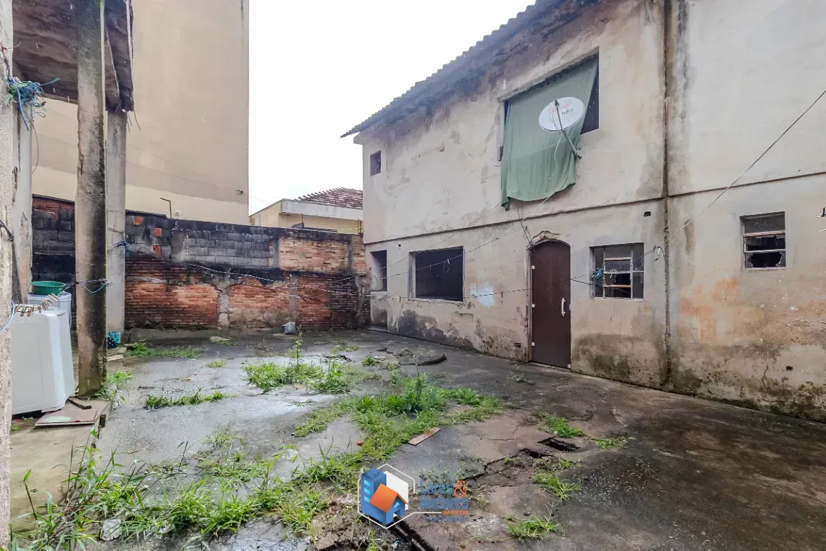 Imagem Casa para venda em Jardim Jabaquara com 8 quartos, sendo 1 suíte, 300m²