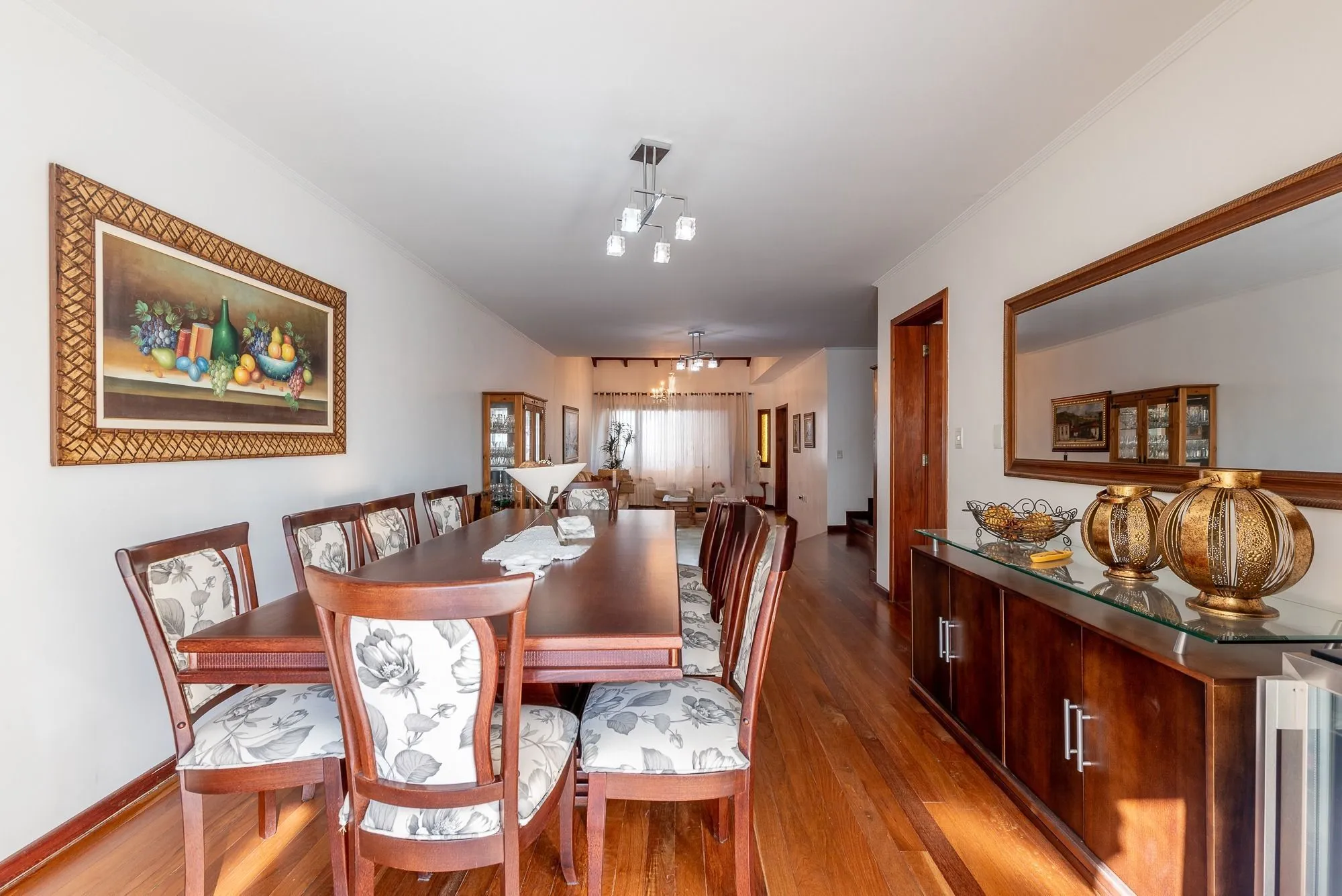Imagem Casa 4 Dormitórios, Suíte Master, Piscina e espaço Gourmet no Jardim Planalto
