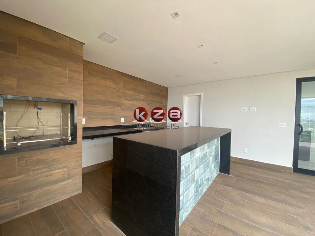 Imagem Casa de Luxo em Condomínio Campo de Toscana, Vinhedo-SP: 4 Quartos, 4 Suítes, 3 Salas, 6 Banheiros, 6 Vagas, 328m². Venda ou Locação.