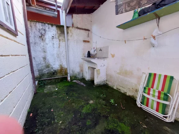 Imagem Casa na Estufa II com 02 dormitórios e chalé