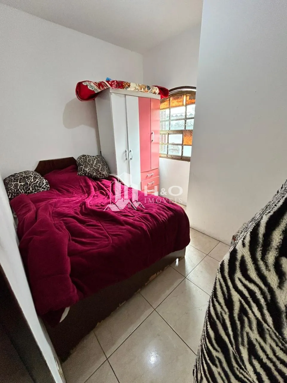 Imagem Casa Ampla à Venda na Fazenda Aricanduva - 4 Dormitórios, Suíte, Edícula e Quintal! 200m2 - R$545.000,00