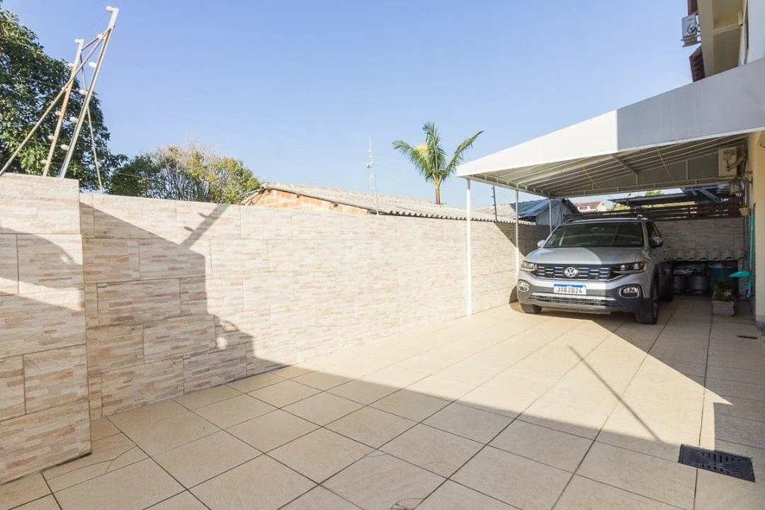 Imagem Casa Condominio para Venda - 191m², 3 dormitórios, sendo 1 suites, 2 vagas - Tristeza